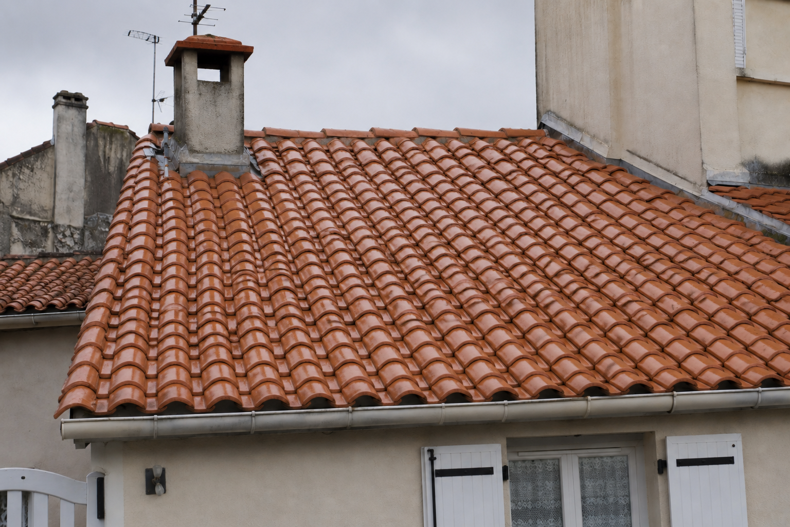 Toiture propre après nettoyage Eklat Net